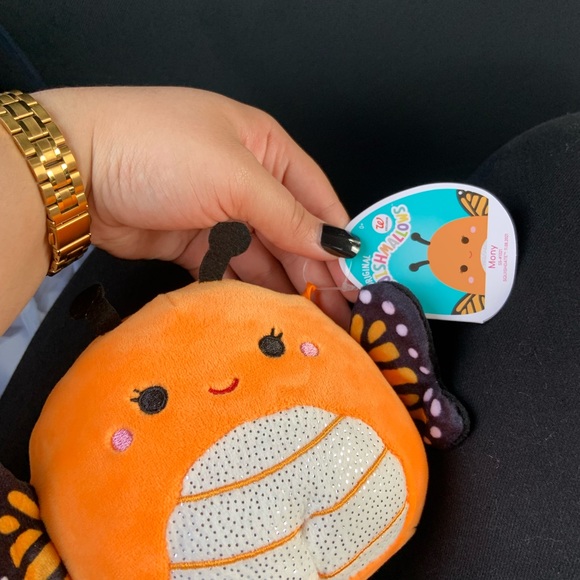 Squishmallow Mony - Picture 2 of 2